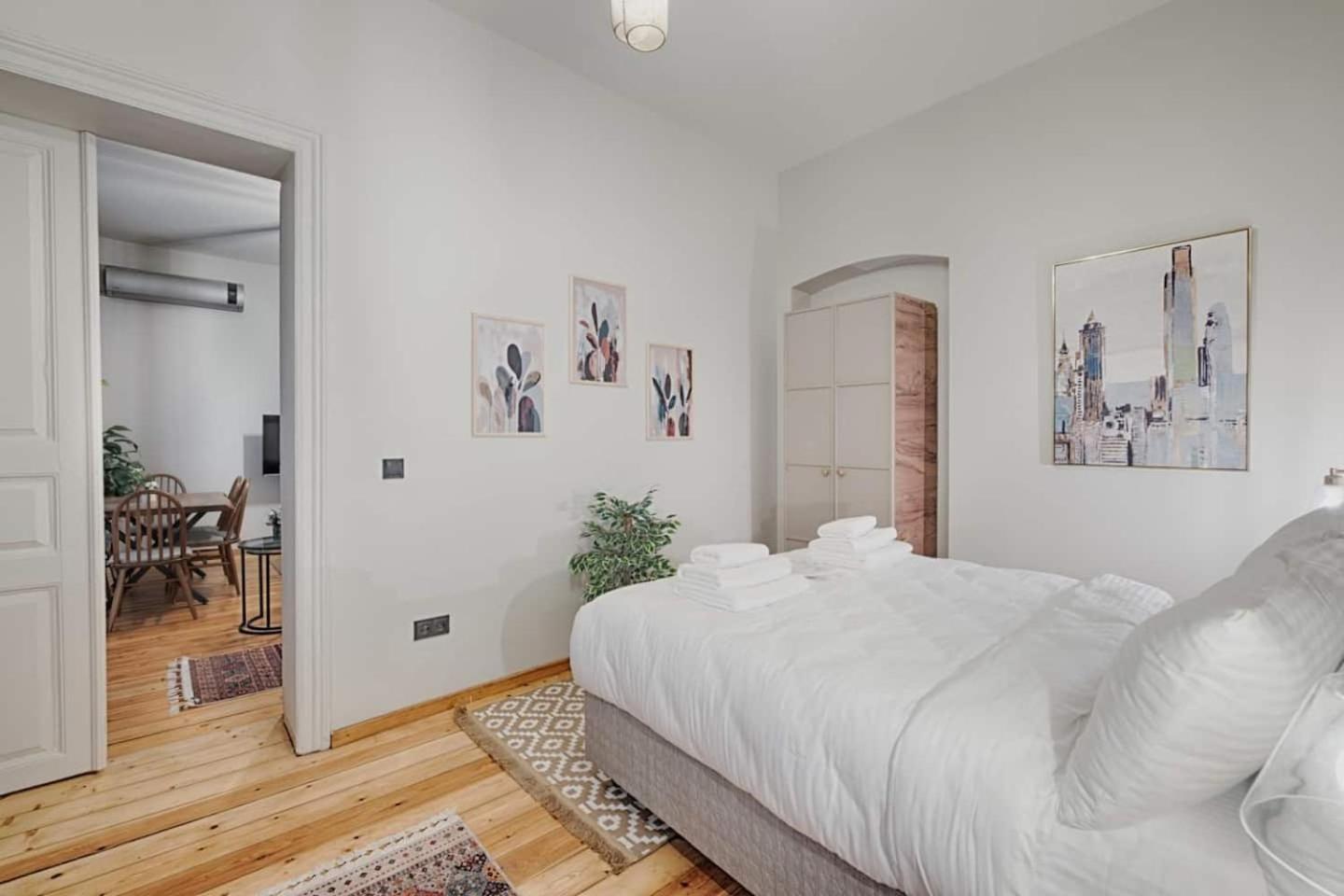 Daire Spacious Rustic 2 Bedroom Few Steps From Galata Tower